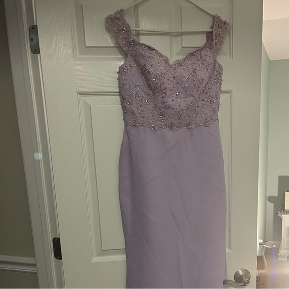 Bridesmaid or Formal Dress - Picture 8 of 8